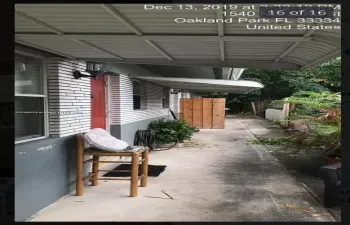 1546 Sidewalk
