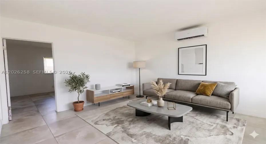 **this photo has been virtually staged. The furnishings and décor shown are for illustrative purposes only.