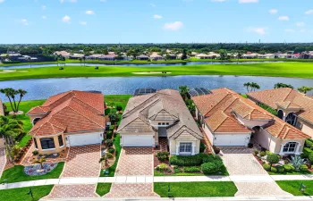 This 3BR 2.5BA 2 car garage is the largest model in Turnberry with more than 2600 sq ft under air, plus wow view and courtyard.
