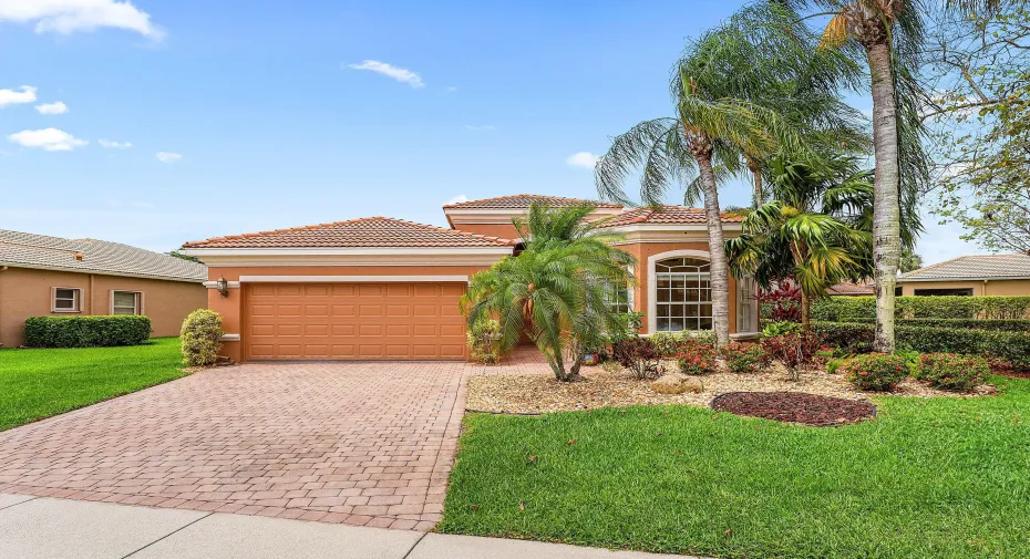 001-8240PariniWay-Greenacres-FL-33467-SM