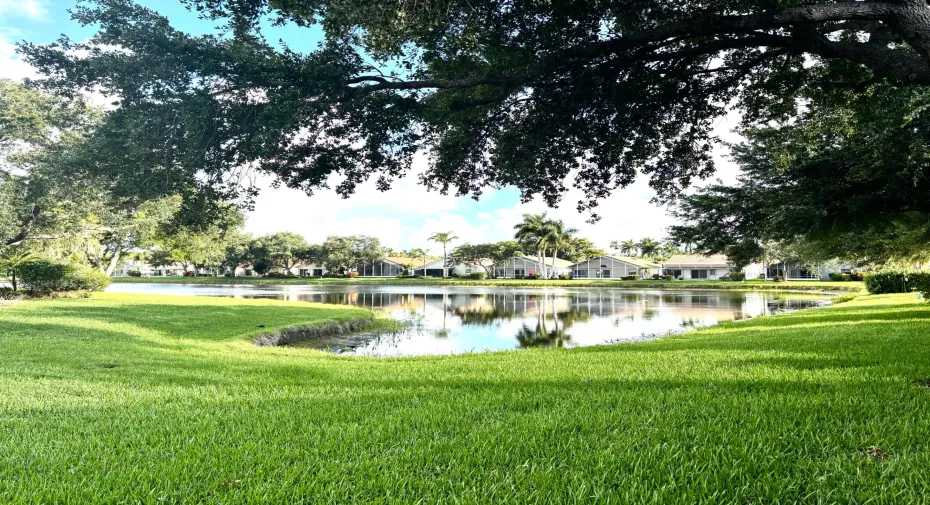 Wonderful full lake view. 4 Bedroom home