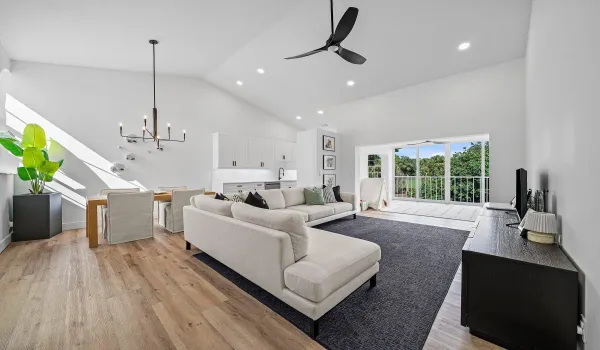-1703-BocaRaton-FL-33487-SMALL