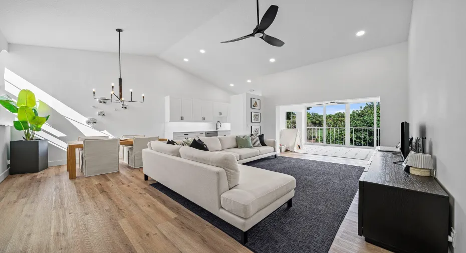 -1703-BocaRaton-FL-33487-SMALL