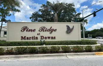 Martin Downs Blvd. Minutes to Turnpike and I-95