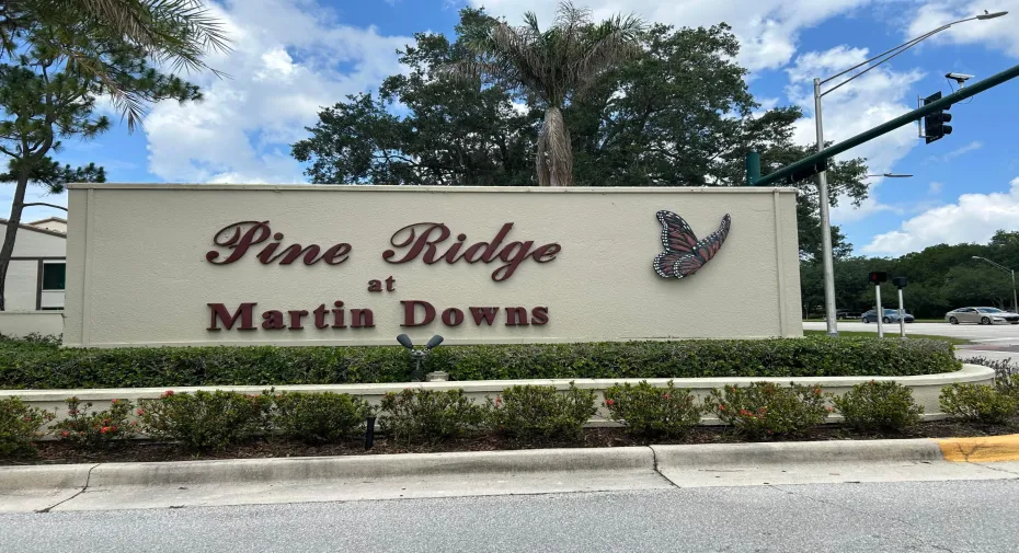 Martin Downs Blvd. Minutes to Turnpike and I-95