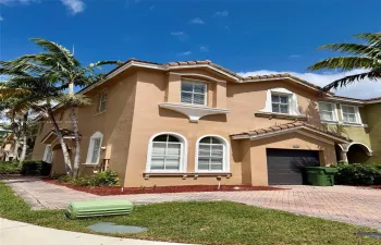 Townhouse For Sale