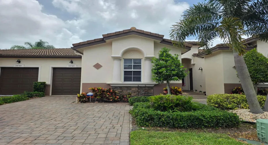 Beautiful curb appeal