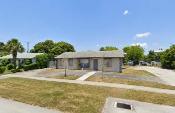 399 SW 14th
