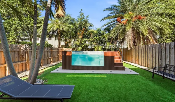 Private tropical oasis!