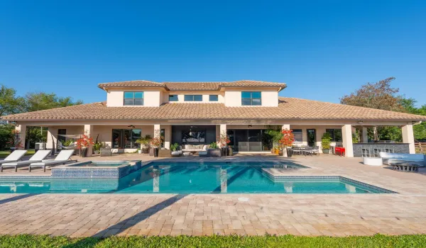 19-web-or-mls-A7408482