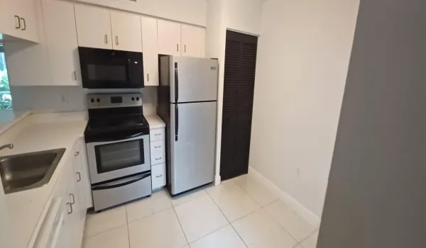 Kitchen_1