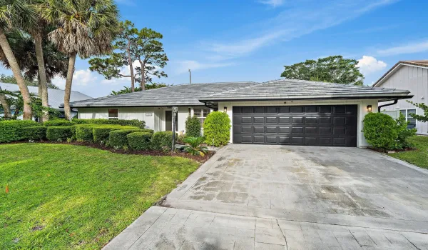 023-18169LakeBendDr-Jupiter-SMALL