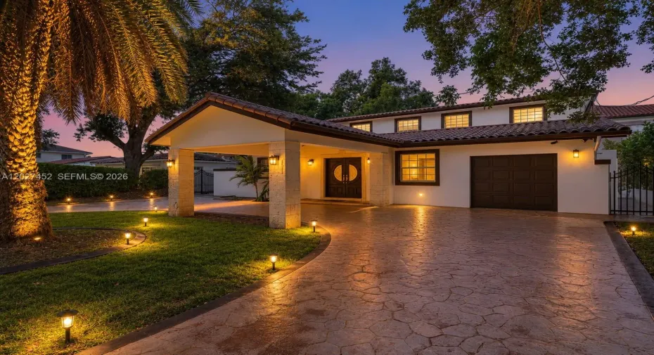 Exterior with rendering with lighting
