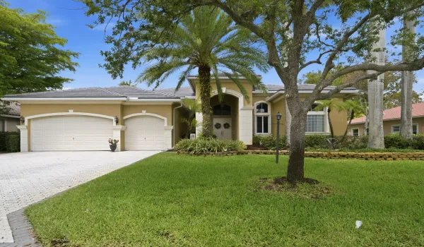 10561 NW 66th St Parkland FL-print-001-0