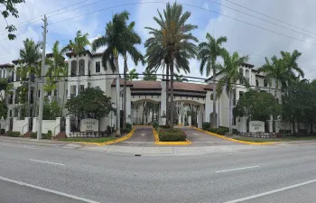 MAIN ENTRANCE FEDERAL HWY