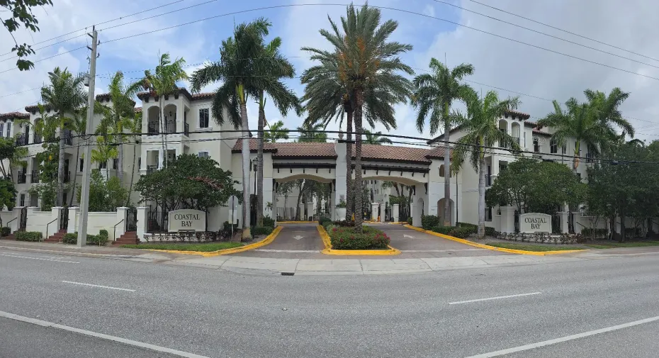 MAIN ENTRANCE FEDERAL HWY