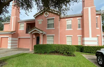 FRONT OF UNIT