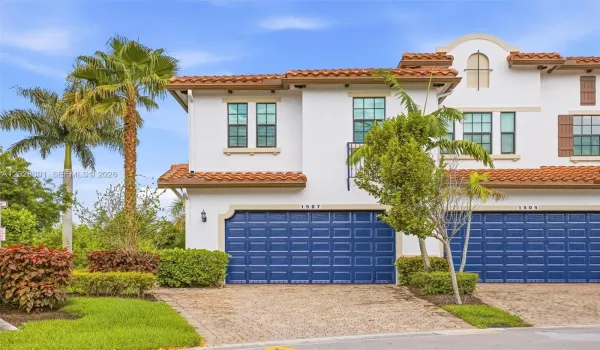 Garage Entry & Driveway