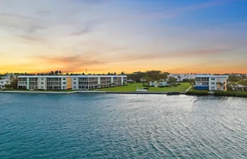011-100WaterwayRd-E305-Tequesta-SMALL