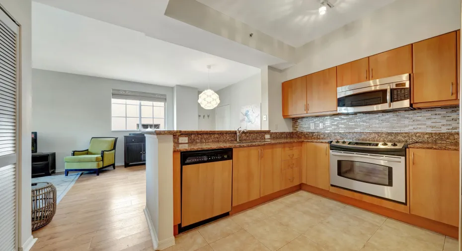 5 Kitchen (2)