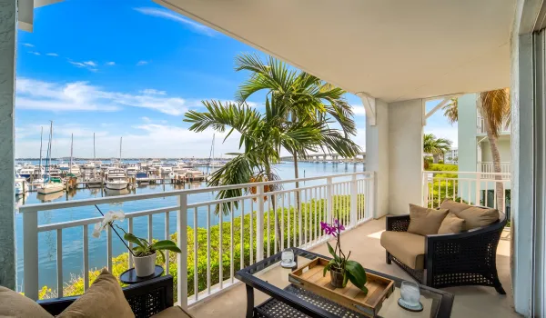 875 NW Flagler Ave Selects-1