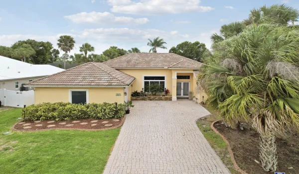 Extended driveway