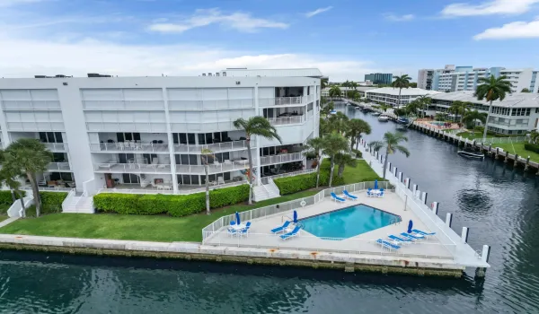 3100 NE 47th Court, 305