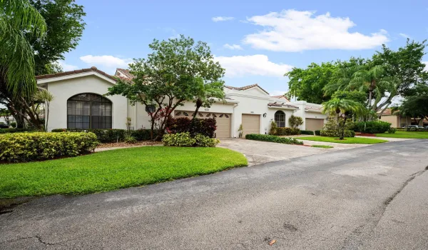 0-4-web-or-mls-6709-montego-bay-blvd