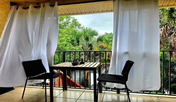 WELCOME TO YOUR OASIS
