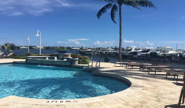 Resort Style Pool on the Intracoastal