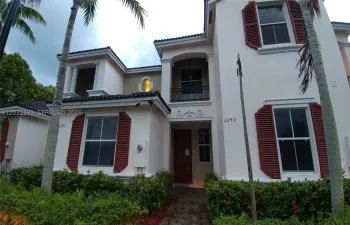 Townhouse For Sale