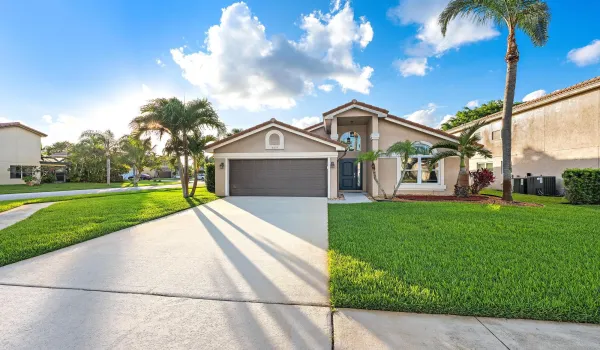 8657 Tourmaline Blvd-1
