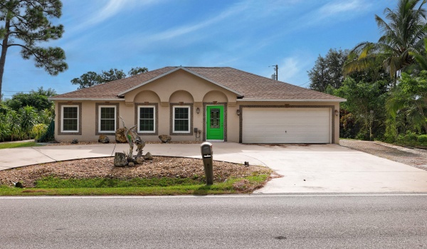 3885 SW Rosser Boulevard, Port Saint Lucie, Florida 34953, 4 Bedrooms Bedrooms, ,2 BathroomsBathrooms,Single Family,For Sale,Rosser,RX-10913621