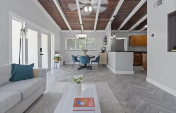 2807 SW 14th St - 042