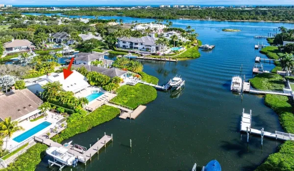 215 Island Drive