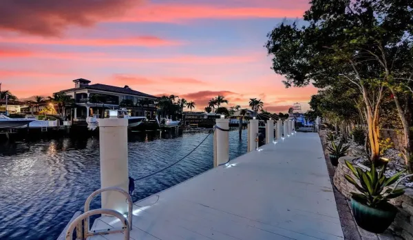 Dock picture