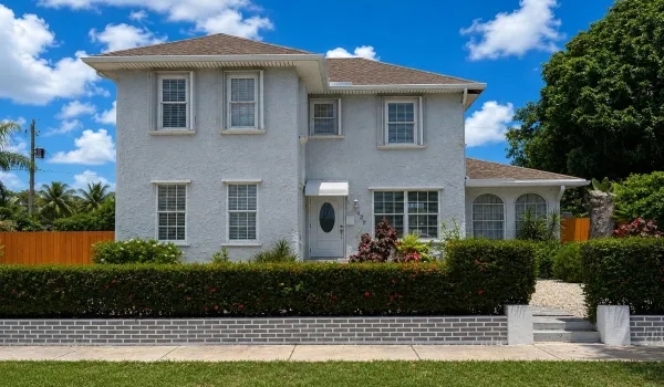 429 Greenbriar Dr. Lake Park, FL 33403