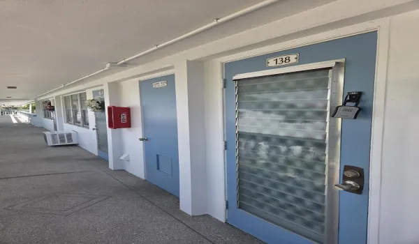 138 next to laundry