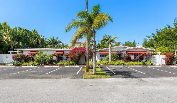 002-617Northeast9thAvenue-FortLauderdale