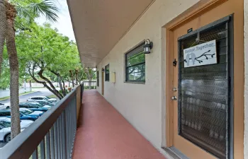 1-web-or-mls-A7406798