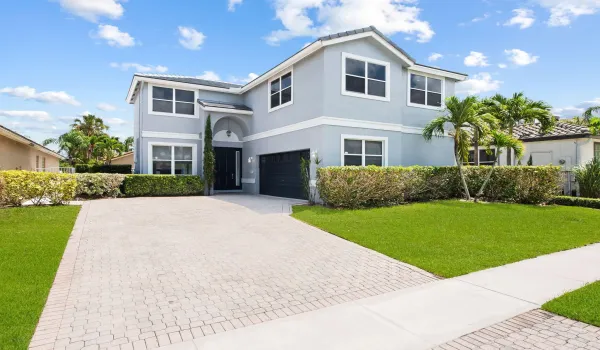 Front of​​‌​​​​‌​​‌‌​‌‌​​​‌‌​‌​‌​‌​​​‌​​ House