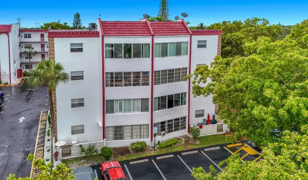 4270 NW 40th Street #401-9
