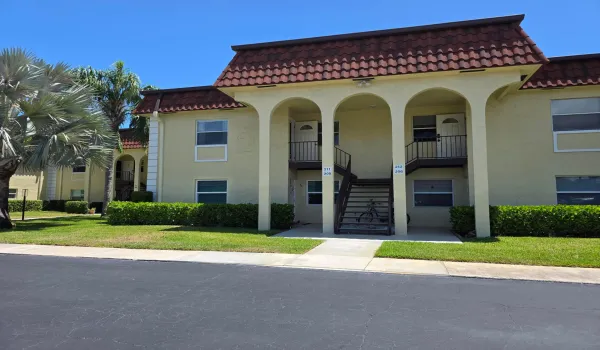 211 Front of Building