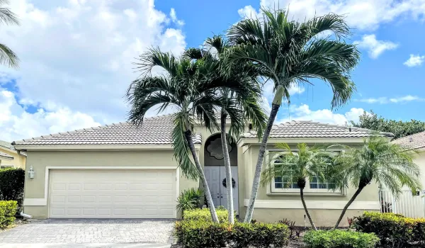FRONT EXTERIOR