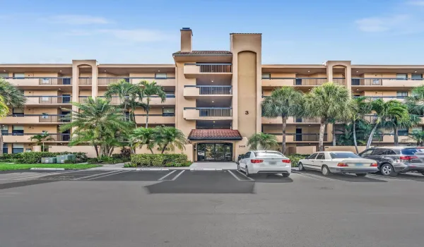 Lavers Delray Racquet Club