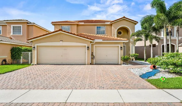 001-7048ViaLeonardo-LakeWorth-FL-33467-S