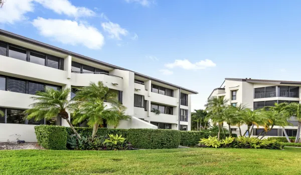 1100 Marine Way