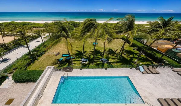 Ocean Front -Pool