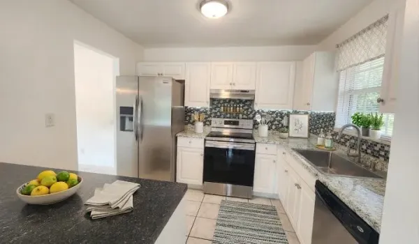 Kitchen virtual staged