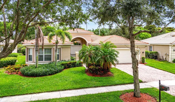 037-6968CorningCircle-BoyntonBeach-FL-33